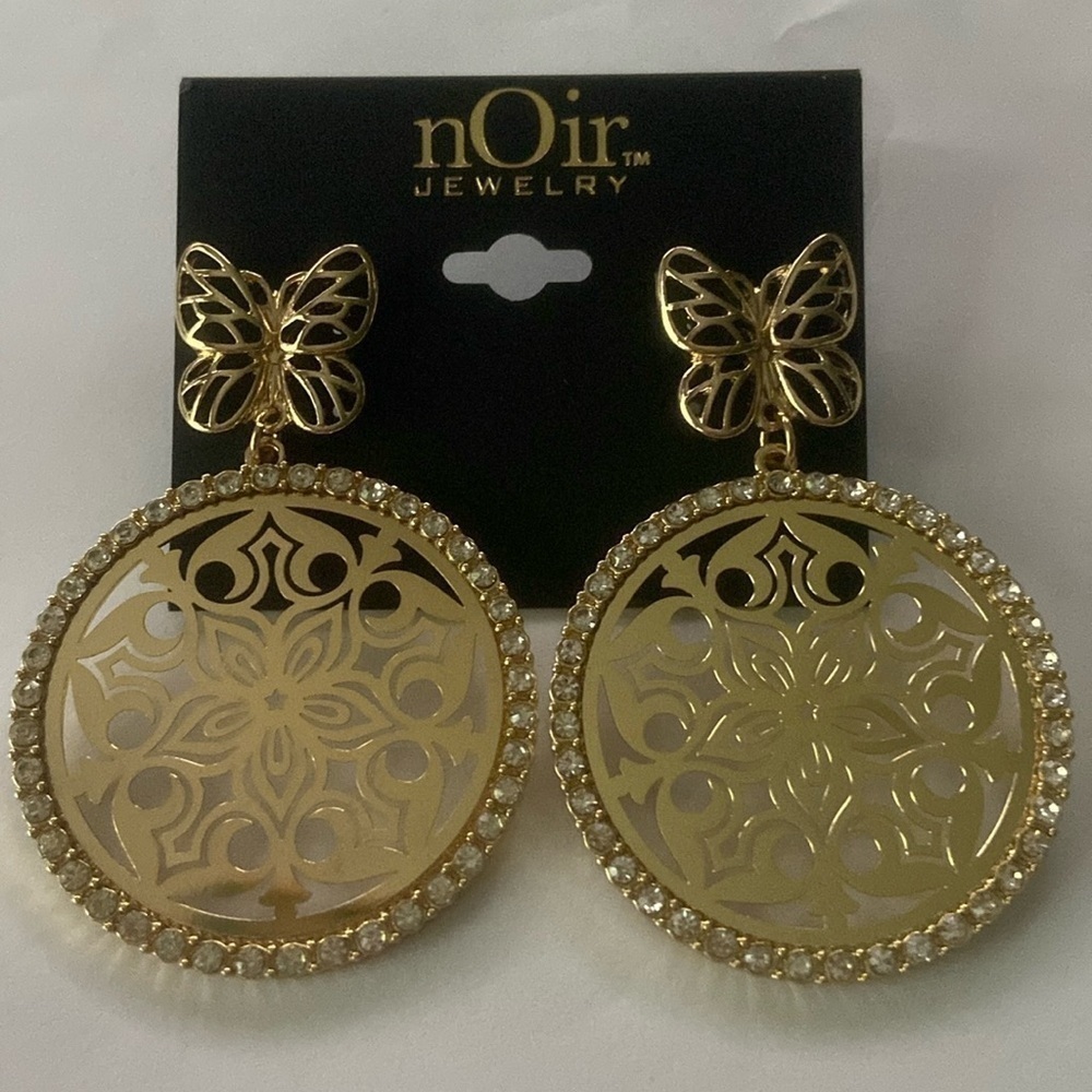 Noir Jewelry Butterfly Dangling Earrings New on Card